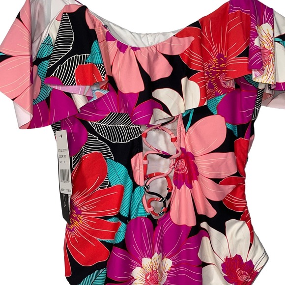 La Blanca Women's in Full Bloom Off the Shoulder Ruffle Swimsuit - Picture 3 of 9